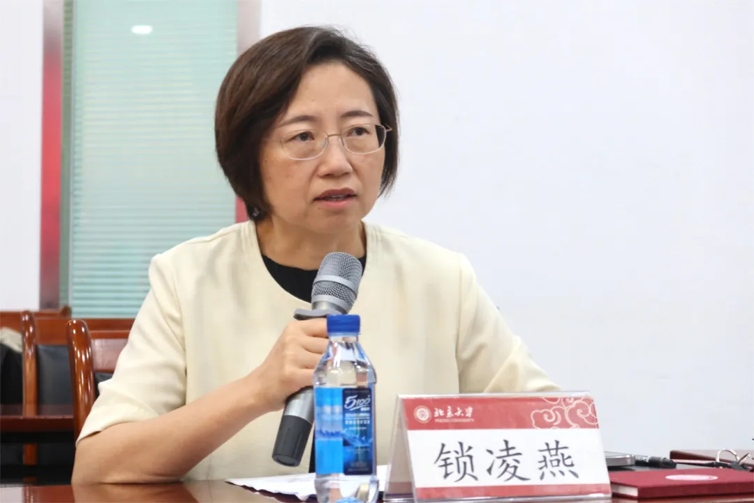 风保博士生论坛02.jpg 风保博士生论坛02.jpg