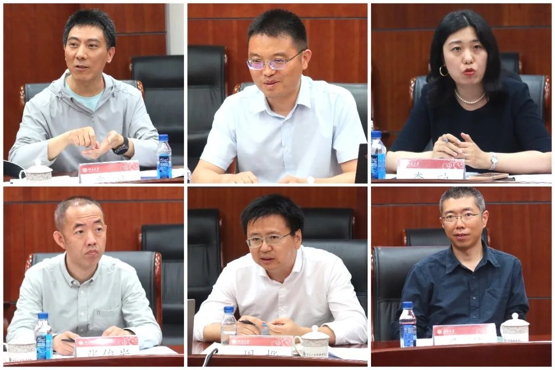 保险论证会05.jpg