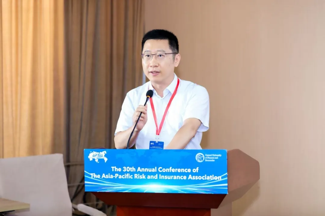 apria02.jpg apria02.jpg
