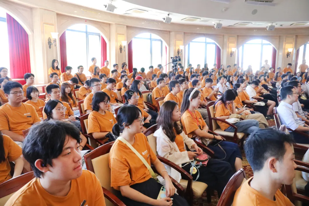 开学典礼04.jpg 开学典礼04.jpg